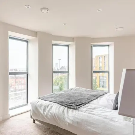 Luxury 2-bedroom Penthouse With Stunning Views - Leeds City Centre شقة ليدز
