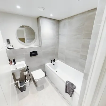 Luxury 2-bedroom Penthouse With Stunning Views - Leeds City Centre